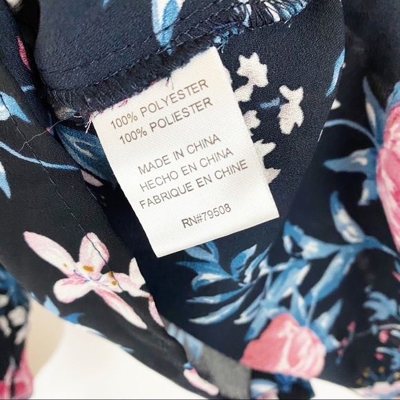 Violet + Claire Black Floral Blouse - Picture 3 of 5